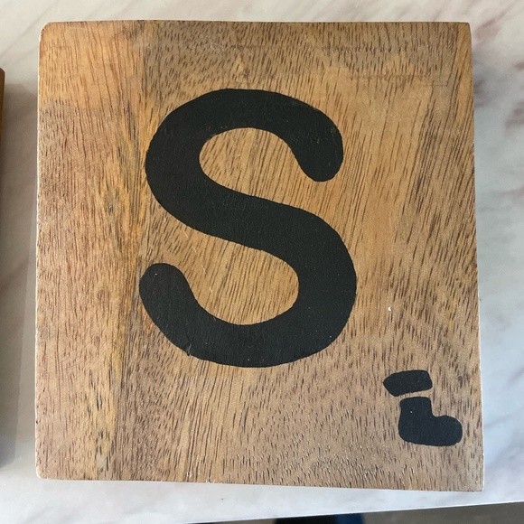 CHRISTMAS 4 PC WOODEN WORD "WISH" WALL/TABLE DECOR - Picture 8 of 10